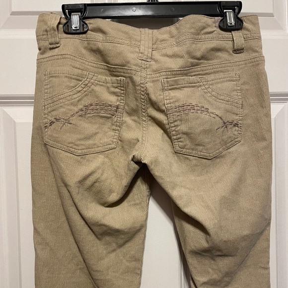 Union Bay Juniors Womens size 3 corduroy pants - Picture 4 of 4